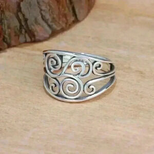 New 925 Silver Scroll Band